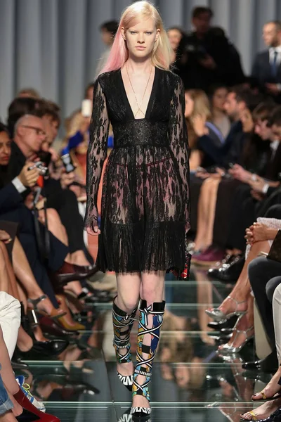 Look 20